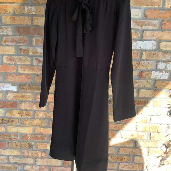 Vanessa Zani Long Sleeve Tie Neck Dress Sz Medium Buttons Hidden zipper … - Picture 2 of 11